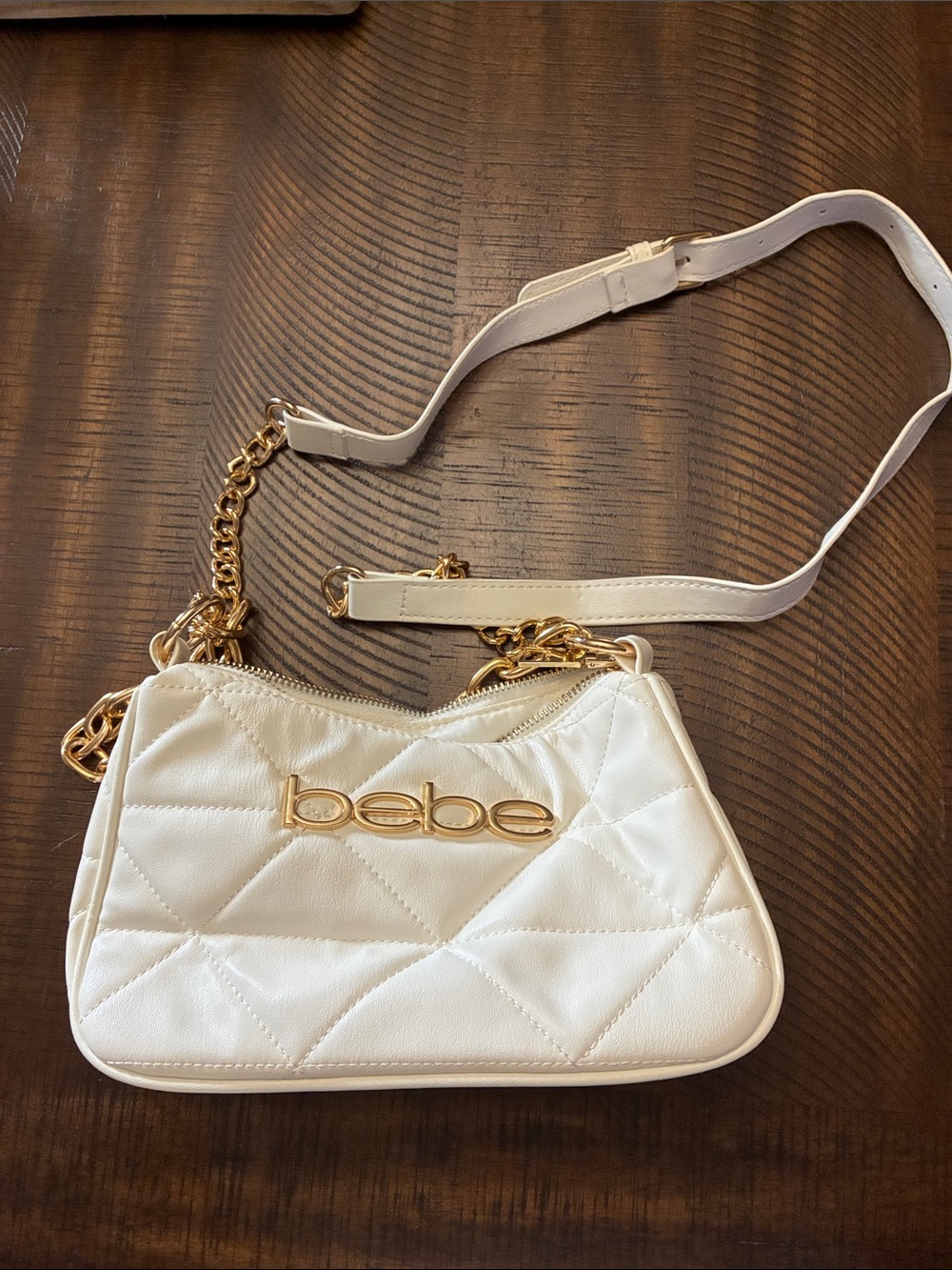 🤍 Bebe Quilted Chain Bag 🤍